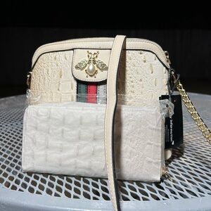 Beige in color* 2 pcs set